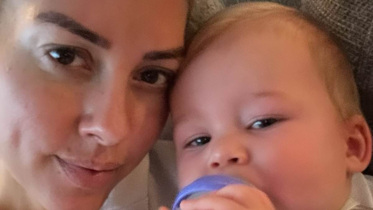 Featured image for Heather Rae El Moussa Opens Up About Son's Decision to Stop Breastfeeding