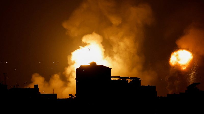 Israeli strikes on Gaza kill top Islamic Jihad commanders and family members.