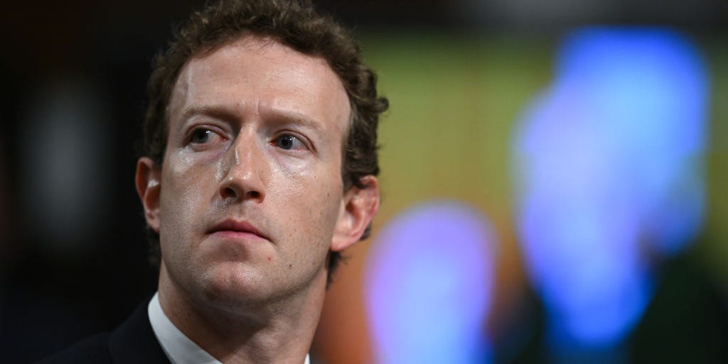 Featured image for "6 Harsh Emails from Tech CEOs to Employees"