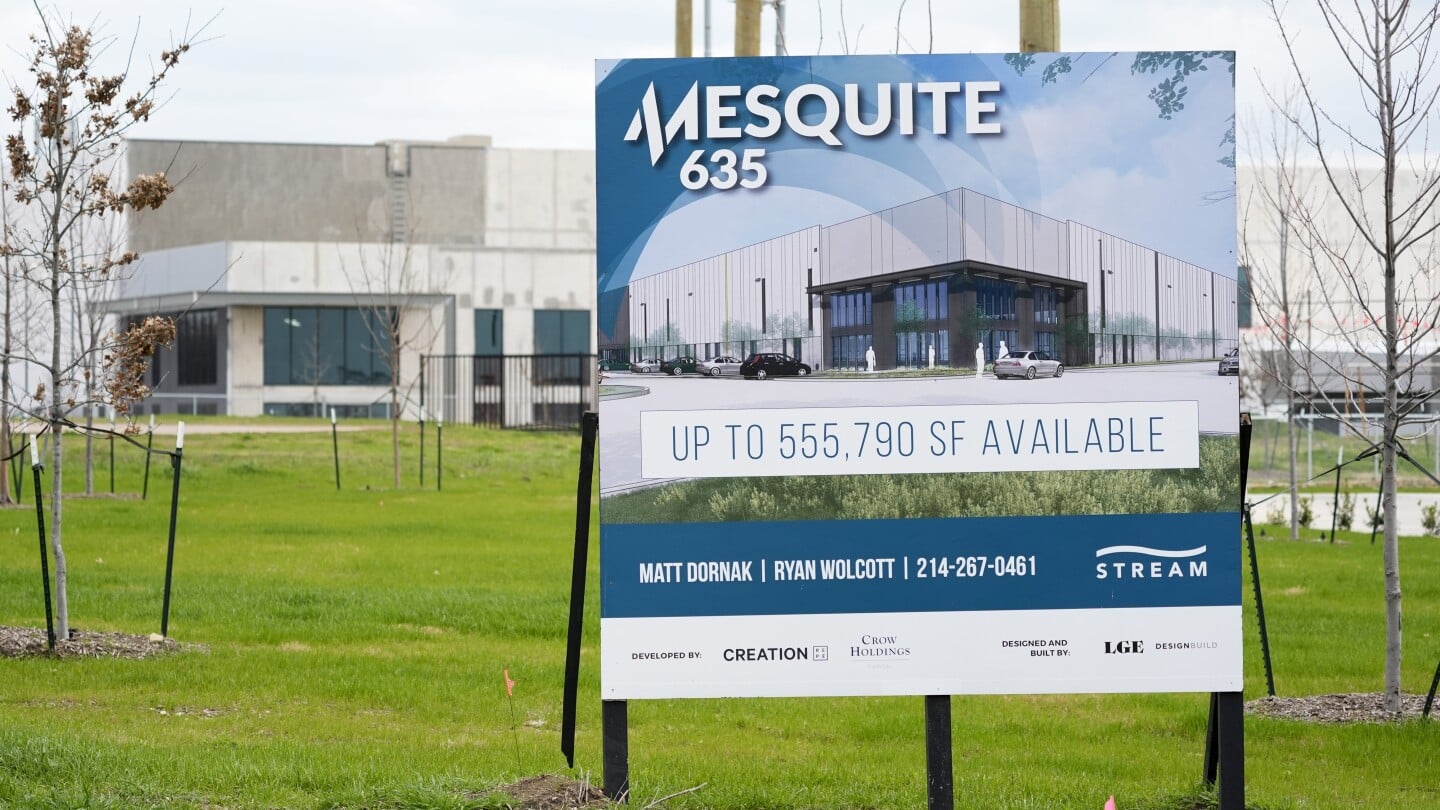 Featured image for "Biden's Plan: Using Ukraine Aid to Boost American Manufacturing and Economy"