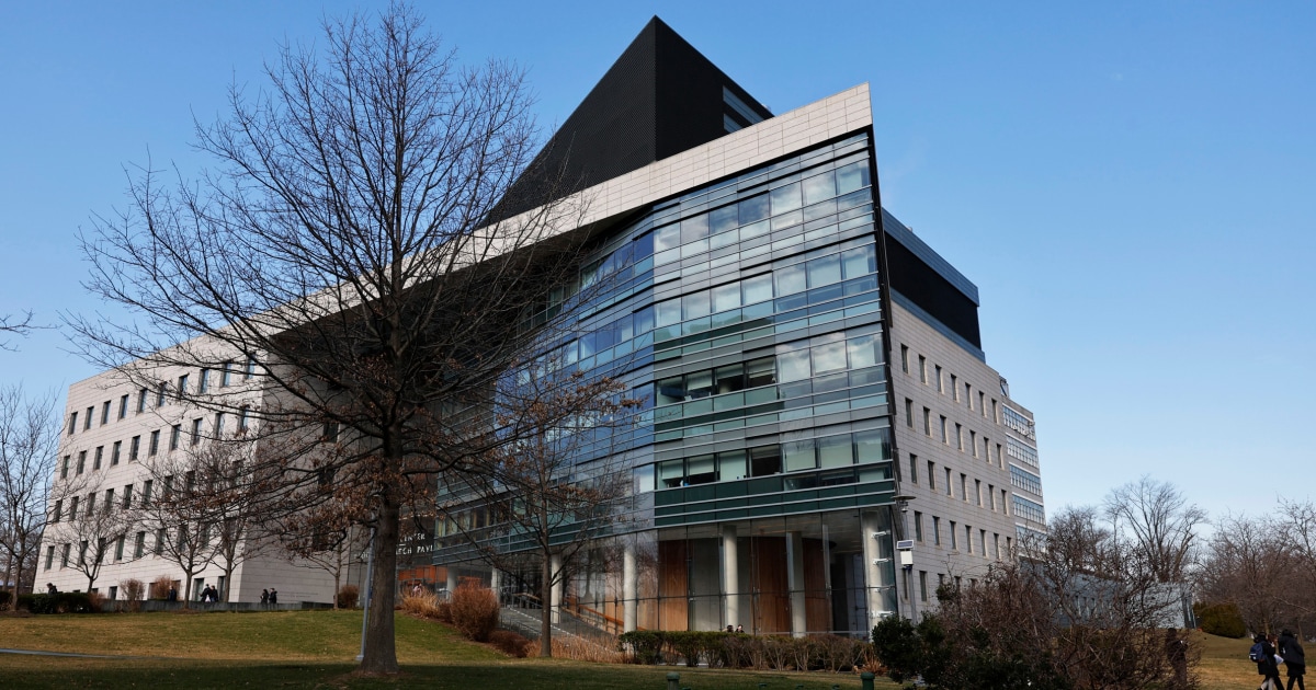 Featured image for "Former Professor's $1 Billion Gift Makes NYC Medical School Tuition-Free"