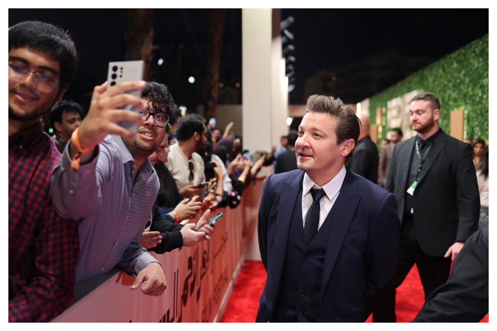 Featured image for Jeremy Renner Jokes About Recovery: 'I'm 25% Titanium'