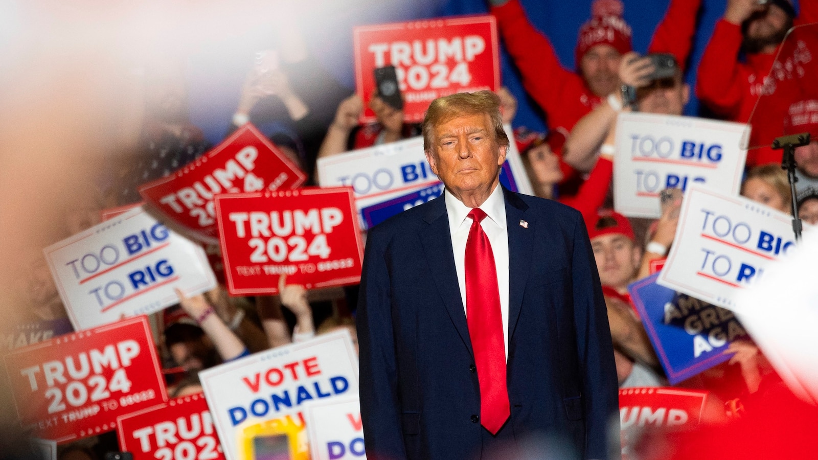"Trump Seeks New Trial in E. Jean Carroll Defamation Case Amid Legal Setbacks"
