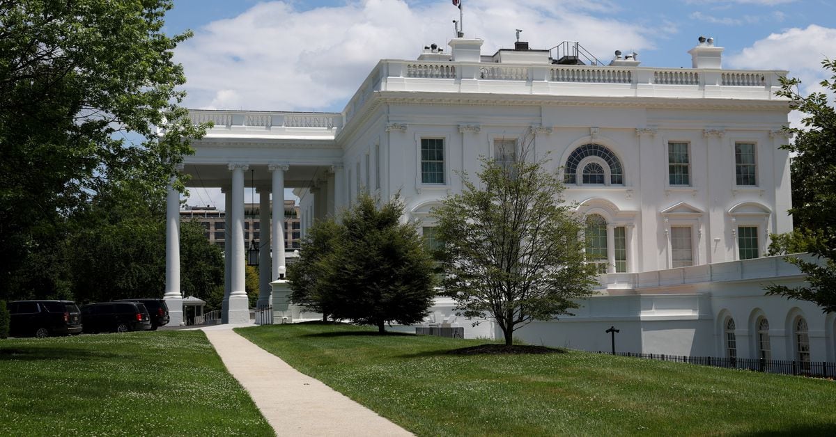 Cocaine Found at White House Raises Security Concerns