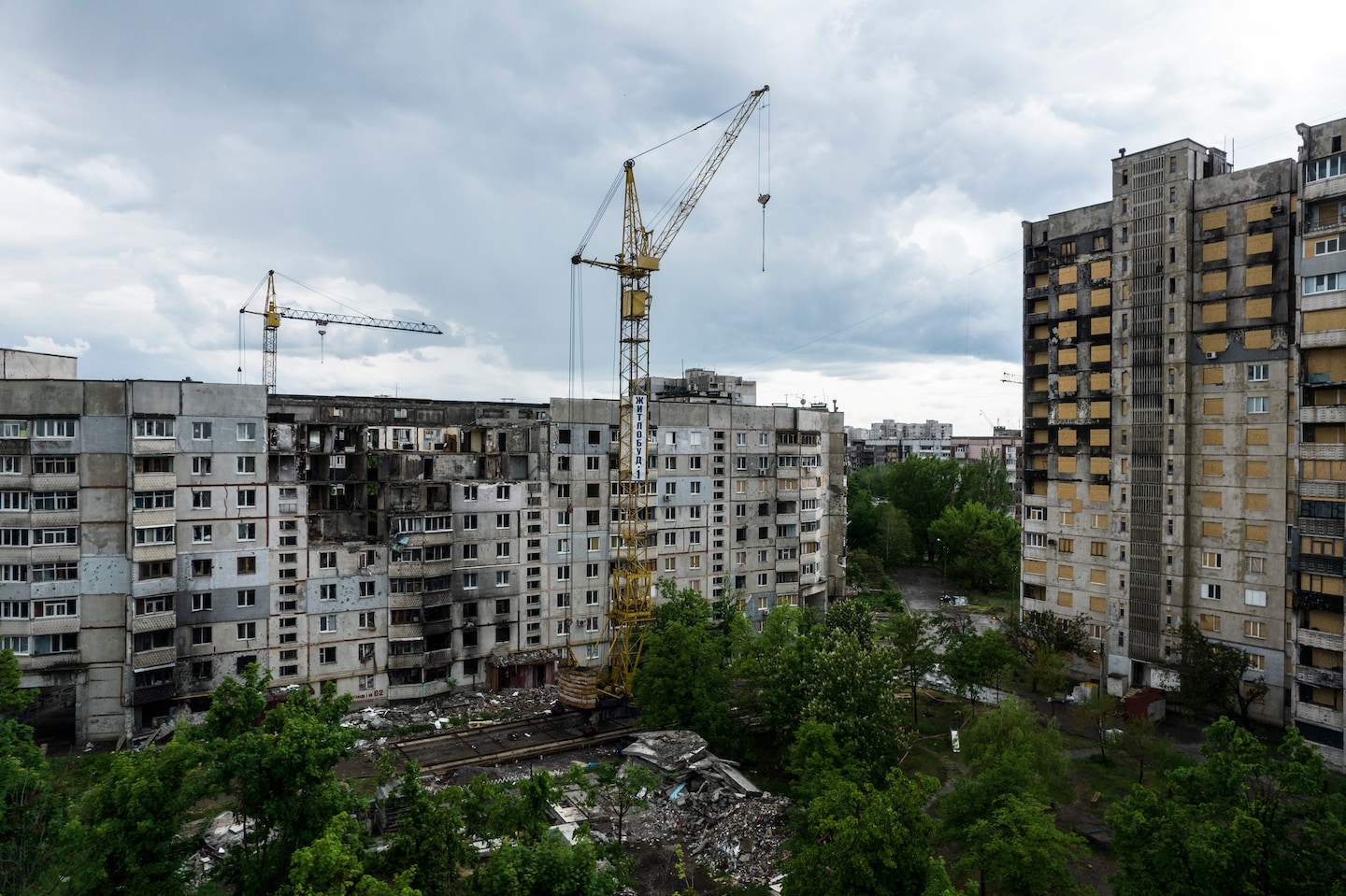 The Costly Reality of Rebuilding Ukraine: Challenges and Solutions.