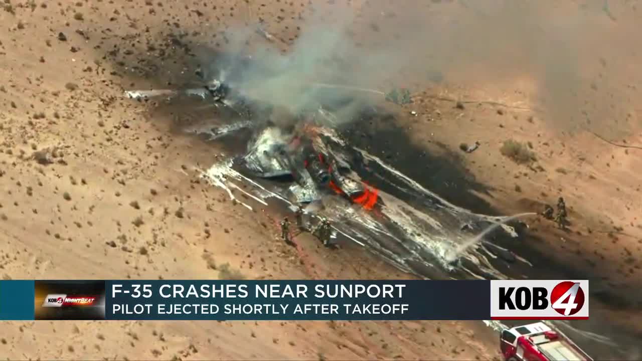 Featured image for F-35B Fighter Jet Crashes Near Albuquerque Sunport, Pilot Seriously Injured