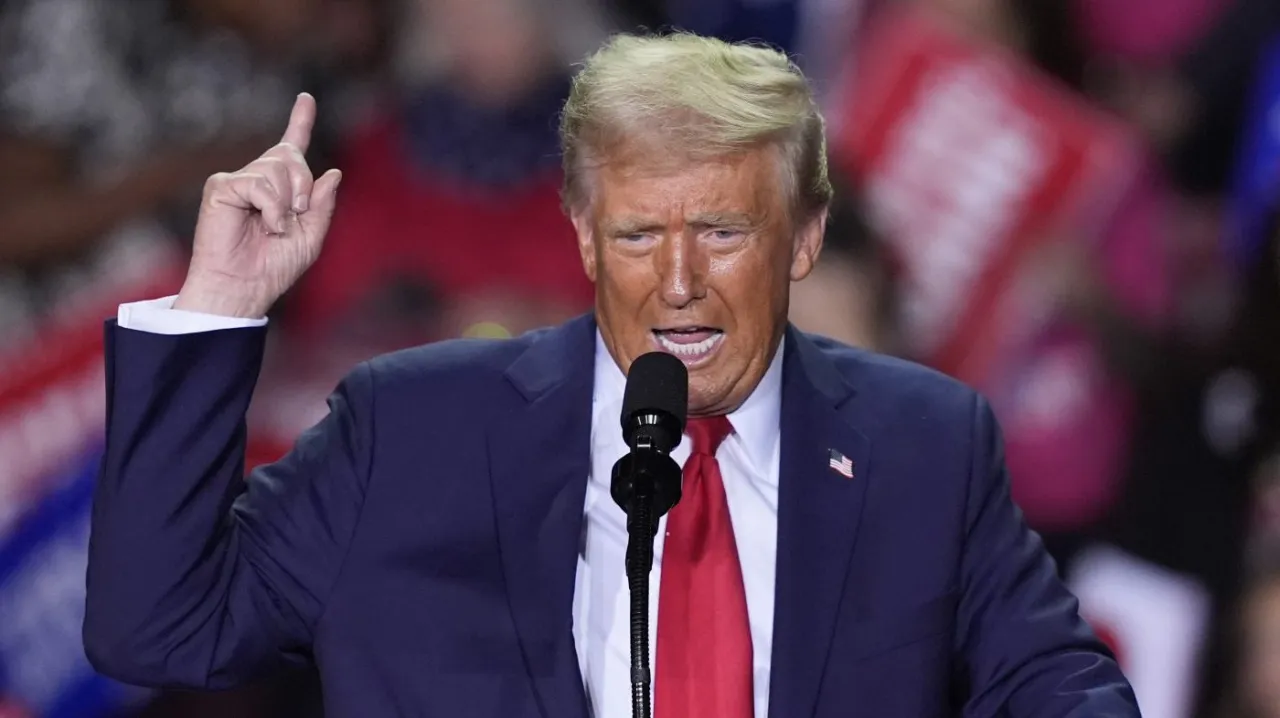 Trump Seeks Probe into Truth Social Sale Rumors Amid Stock Decline