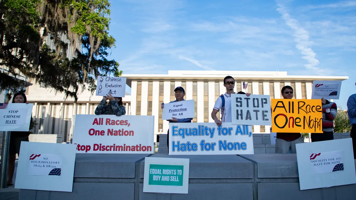 Chinese Citizens Sue Florida Over Property Ownership Ban
