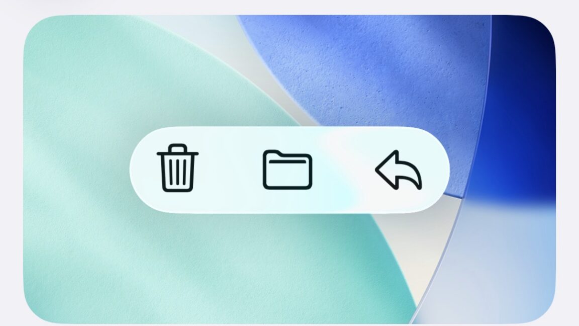 Featured image for iOS 26.1 Update Introduces New Liquid Glass Customization Features