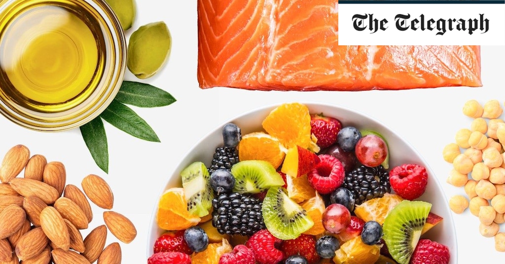 "Top Cancer-Fighting Foods and Nutrients for a Healthy Diet"