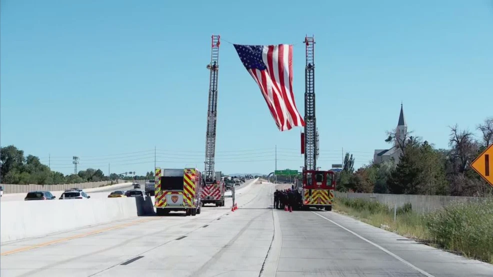 Featured image for Community Honors Fallen Utah Officers in Tremonton Procession