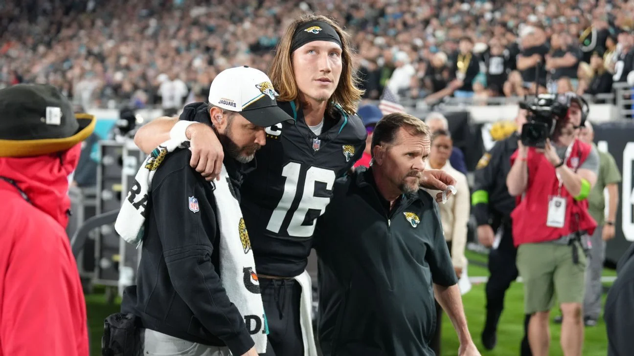 Jaguars' QB Lawrence Injured in OT Loss to Bengals