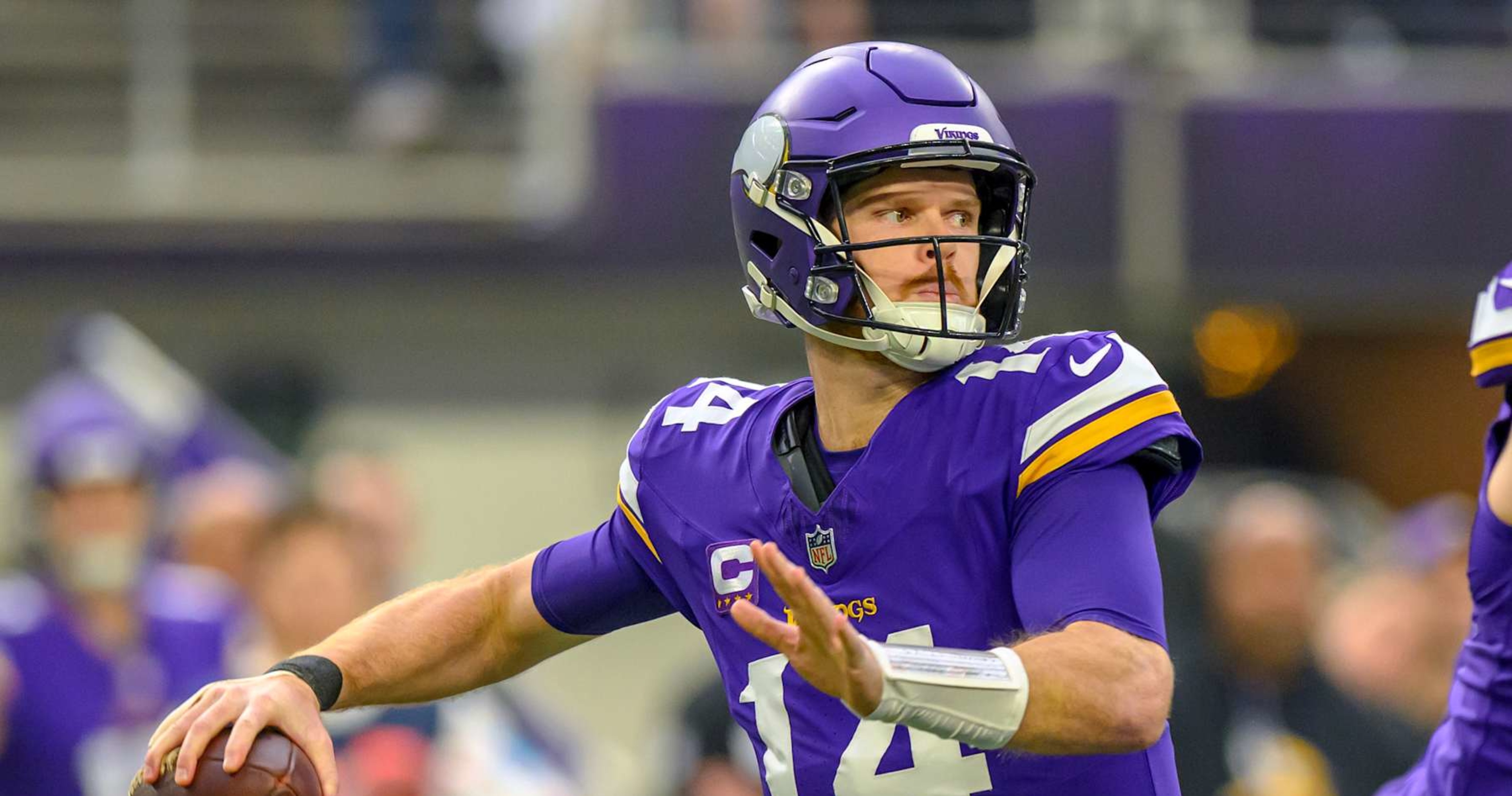 Sam Darnold's Future: Vikings Weigh Options Amid 2025 Free Agency Buzz