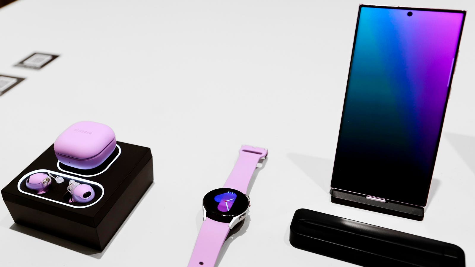 Featured image for "Galaxy S24 Launch with AI Features and Exclusive Offers Set for Jan. 17"