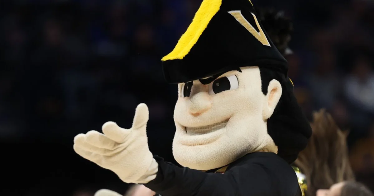 Underdog Wildcats Hit the Road for Vanderbilt Showdown