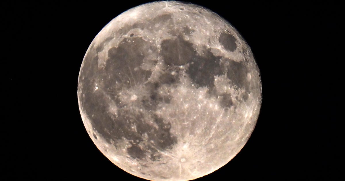 "Get ready for the Harvest Supermoon and a planetary parade this Friday night!"
