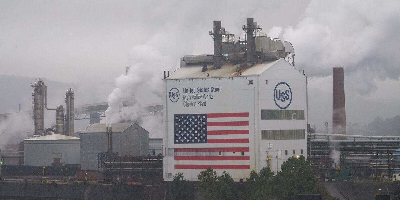 U.S. Steel Implements Confidential Pacts Amid Bid Reviews