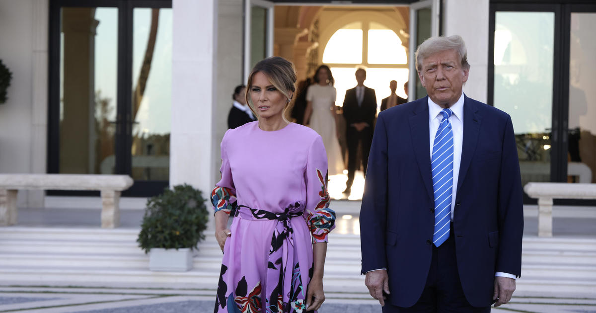 "Trump's Florida Fundraiser Rakes in Record $50.5 Million for 2024 Campaign"