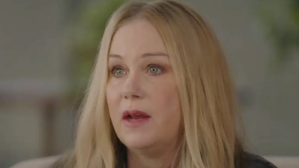 Christina Applegate Opens Up About Living with Multiple Sclerosis