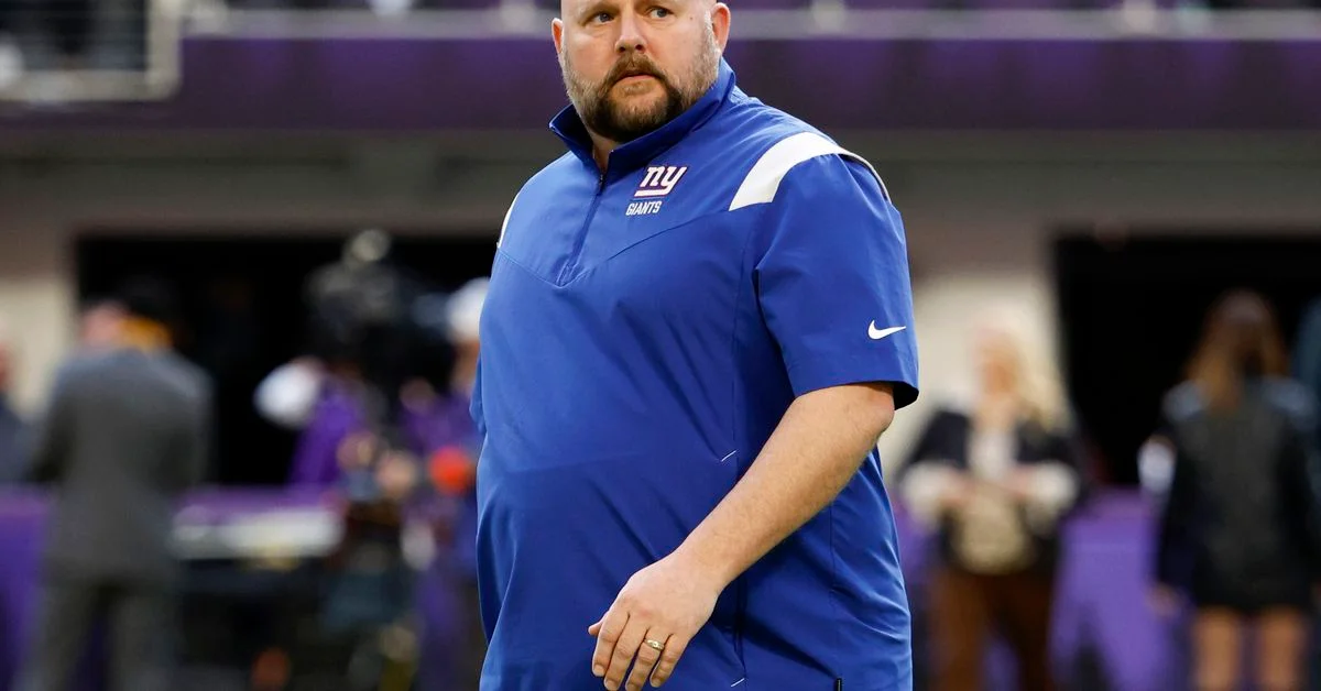 "Top 3 Storylines to Follow in Giants OTAs"