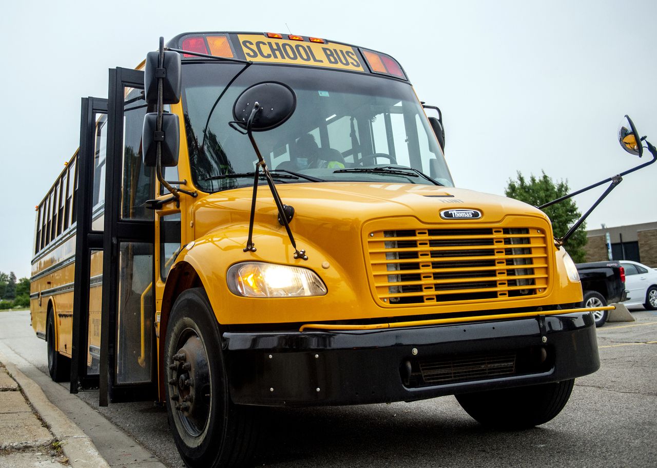 Featured image for Oregon's Education Crisis: Worsening Attendance and Declining College Enrollment