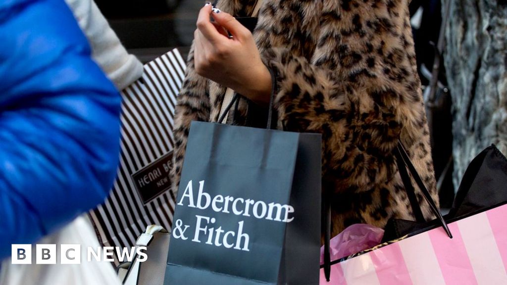 Featured image for Abercrombie & Fitch Soars with 1990s Revival and Strong Earnings