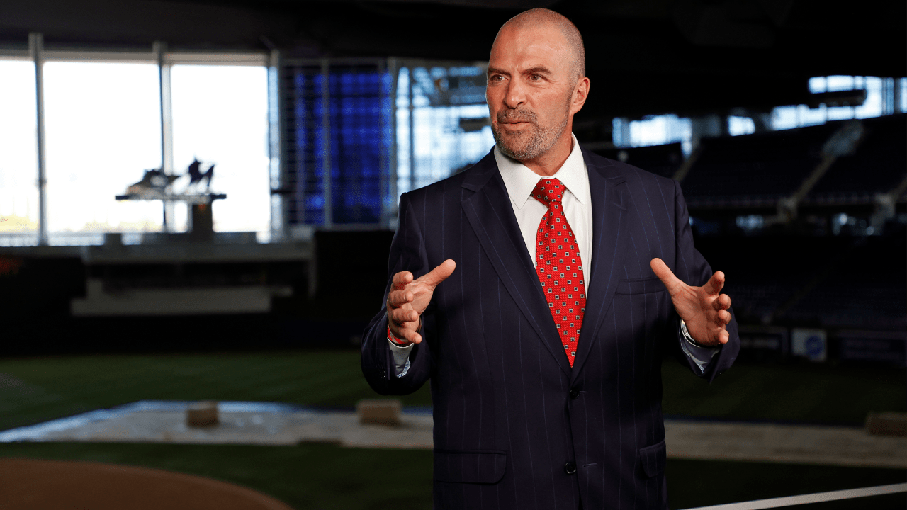 Featured image for Florida's First Outdoor NHL Winter Classic: A Historic Ice Event