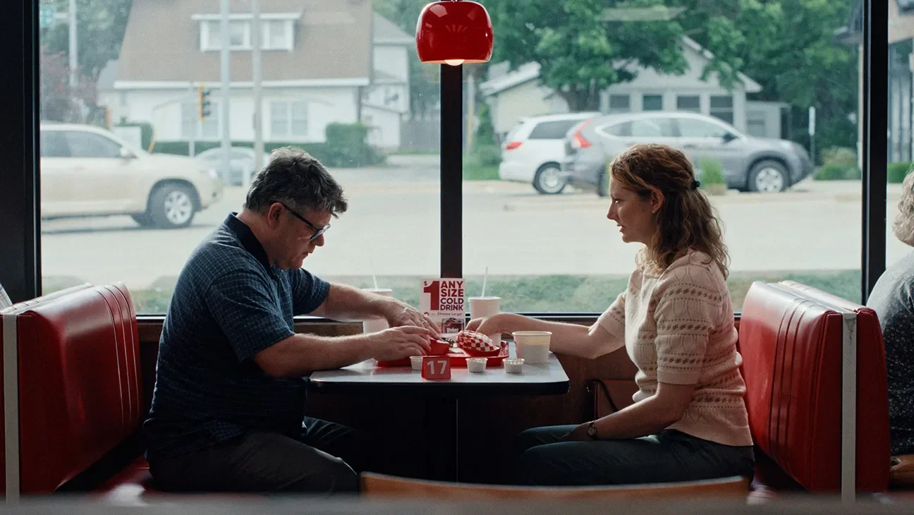 Greer Grounds the Madness in Tabloid-Style Chili Finger at SXSW