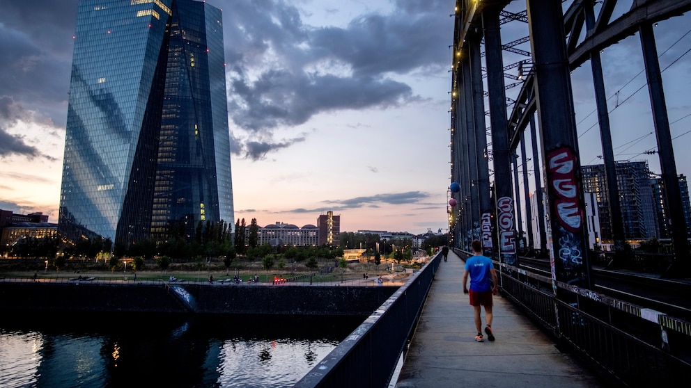 ECB Holds Key Interest Rate, But for How Long?