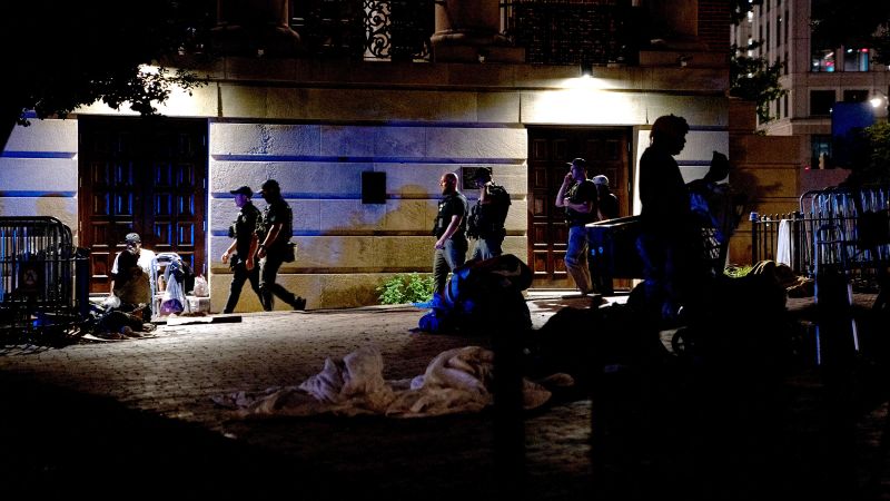 Featured image for Trump-Backed Crackdown Sparks Chaos Among DC Homeless