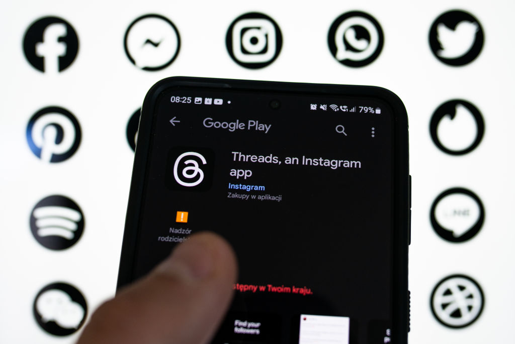 "Threads App Surpasses 100 Million Users in Just Five Days, Challenging Meta's Twitter Rival"