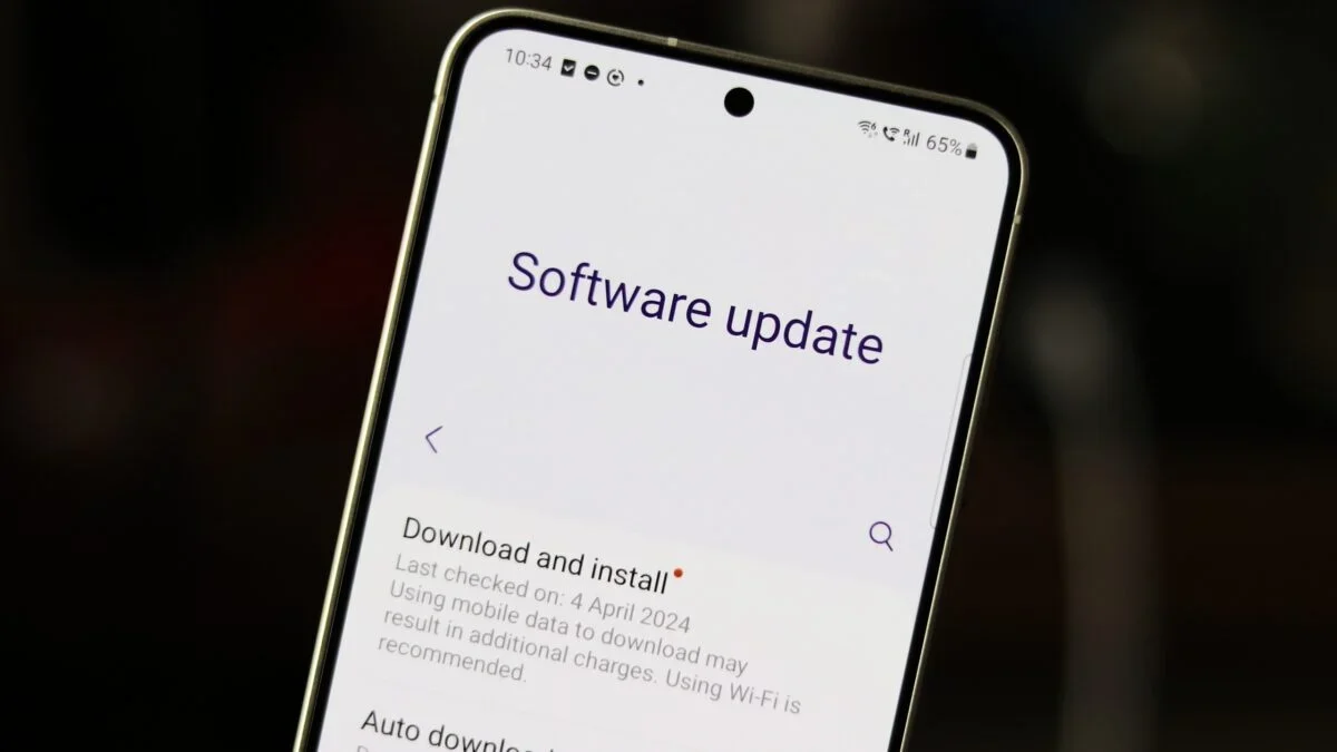 Samsung Galaxy Phones Start Receiving January 2026 Google Play System Update