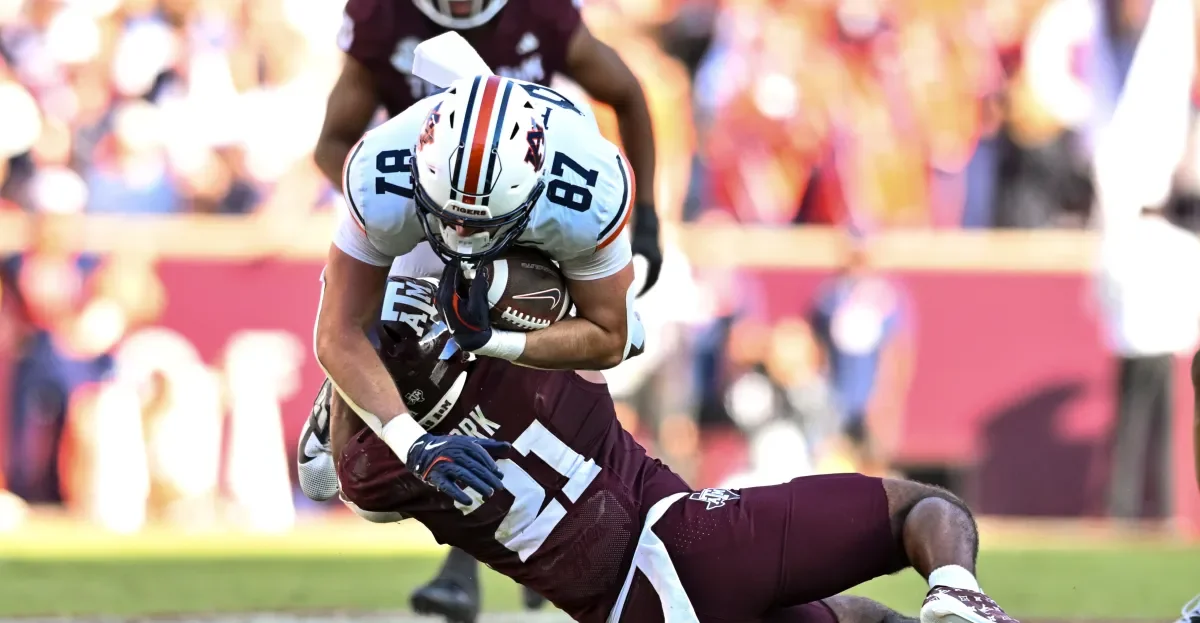 Texas A&M narrowly defeats Auburn 16-10 in SEC opener