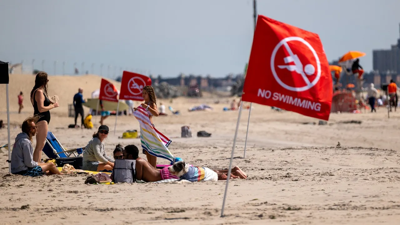 Rip Currents and Hot Weather: Labor Day Weekend Beachgoers Beware