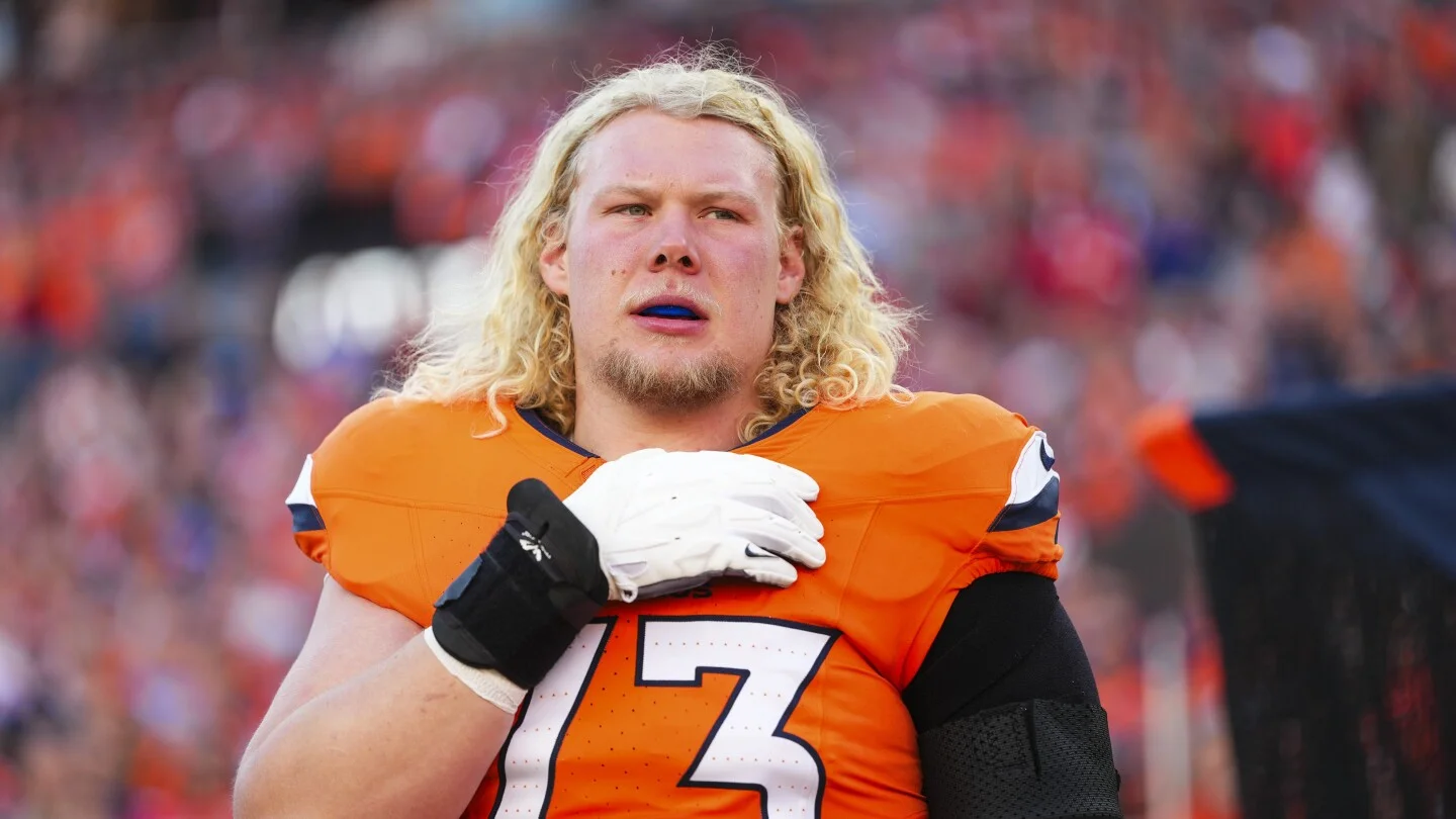 Backup Broncos OL Crum scores first career TD on eligible-receiver catch