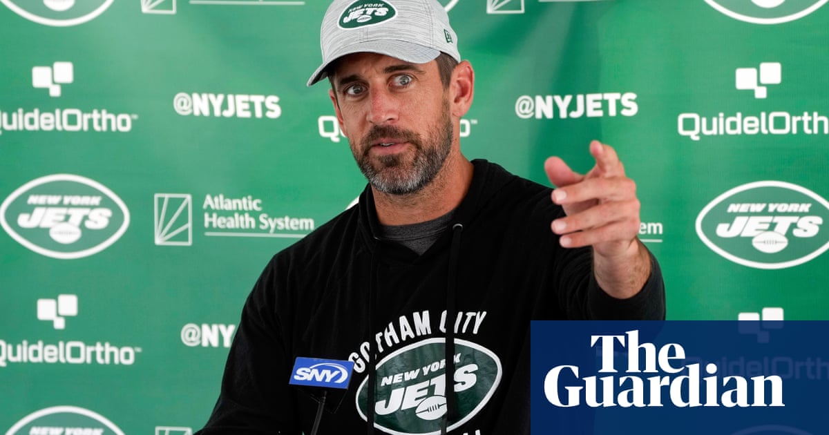 Aaron Rodgers Fires Back at Broncos Coach Payton Over Jibes and Remarks