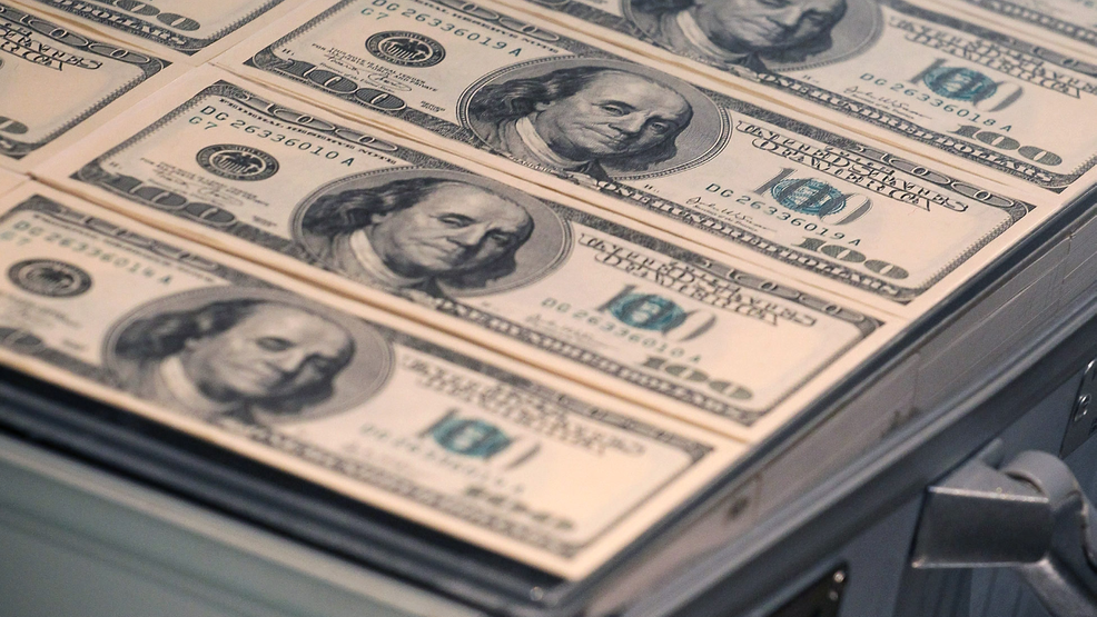 Featured image for Ohio's 'Cash Hunts' Attract Thousands with Cryptic Clues