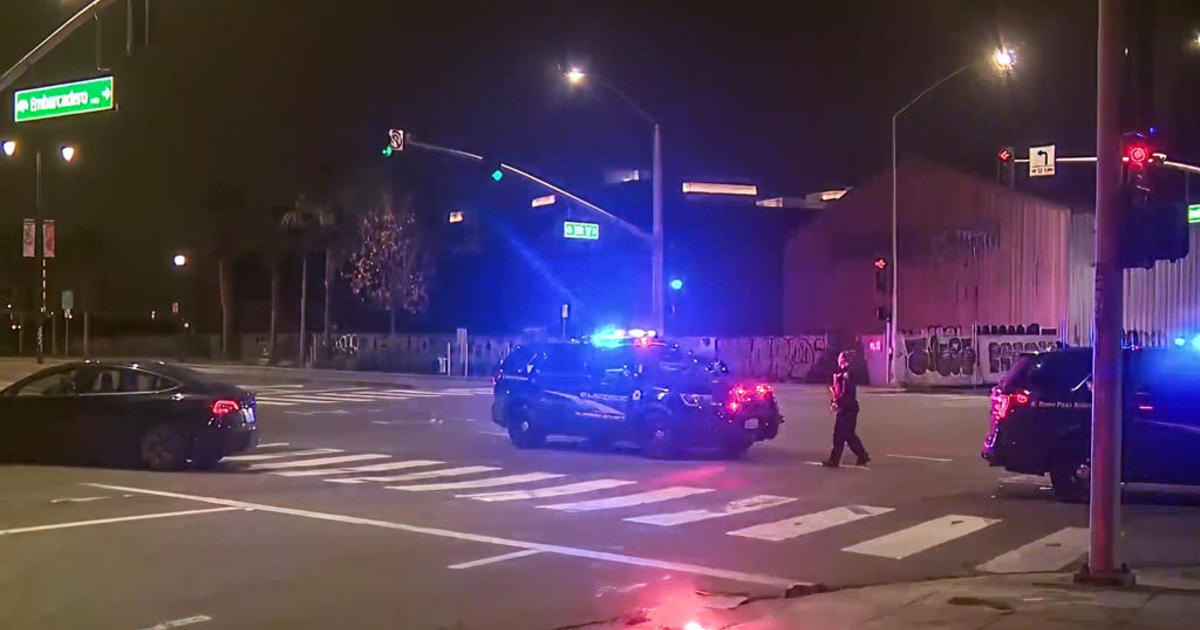 "Bay Area Mourns the Loss of Officer Tuan Le Killed on Duty"