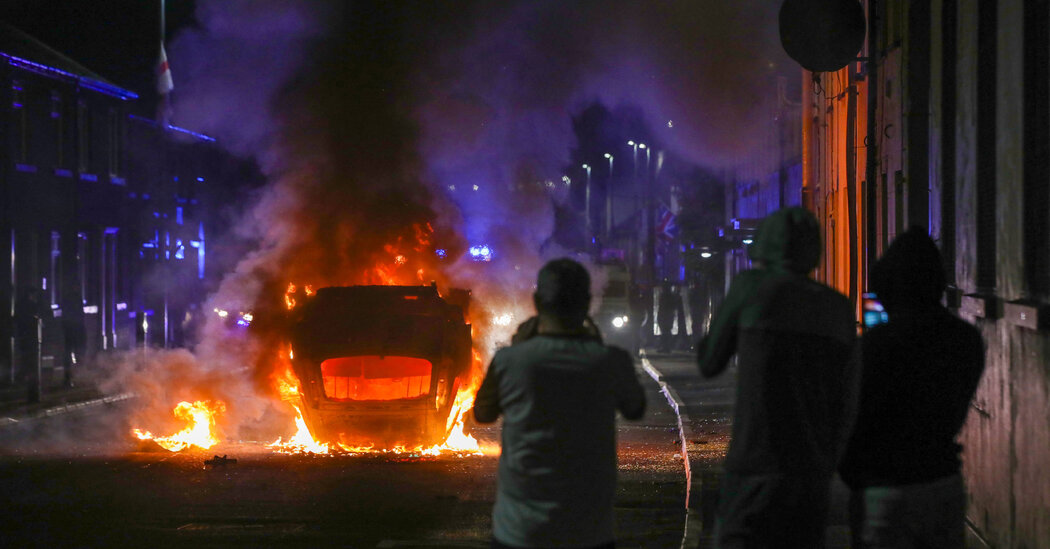 Featured image for Second Night of Anti-Immigrant Riots in Northern Ireland