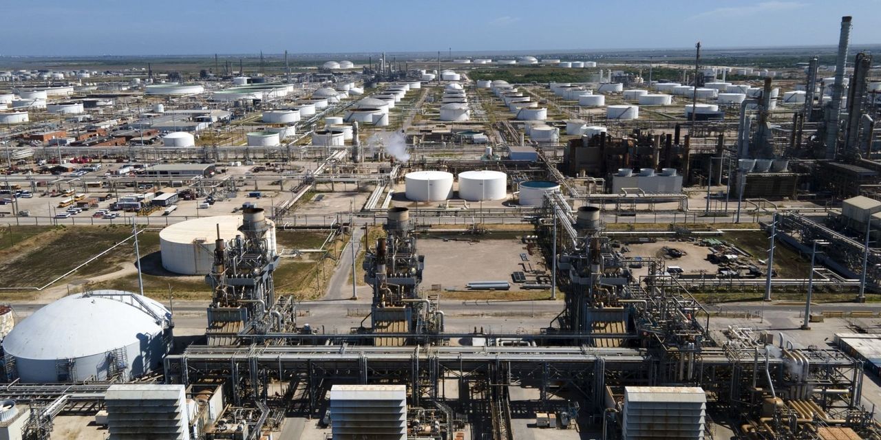 "Energy Stocks Regain Control of the Market"