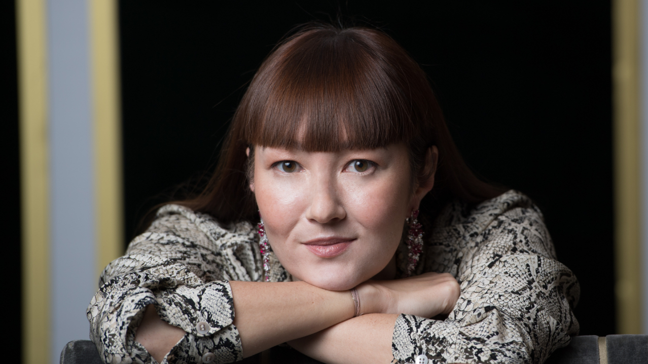 Featured image for A Comforting Touch Eases Panic During Double Biopsy