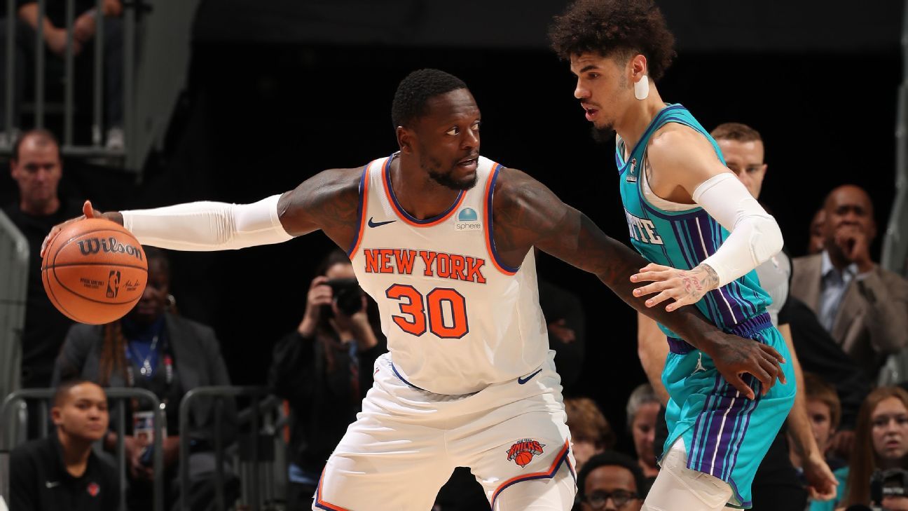"Knicks' Julius Randle Undergoes Season-Ending Shoulder Surgery"