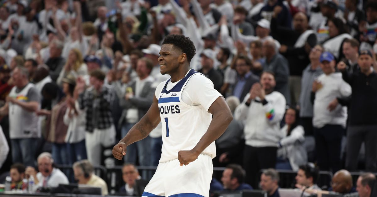 Featured image for Anthony Edwards leads Timberwolves to Game 4 victory over Nuggets.