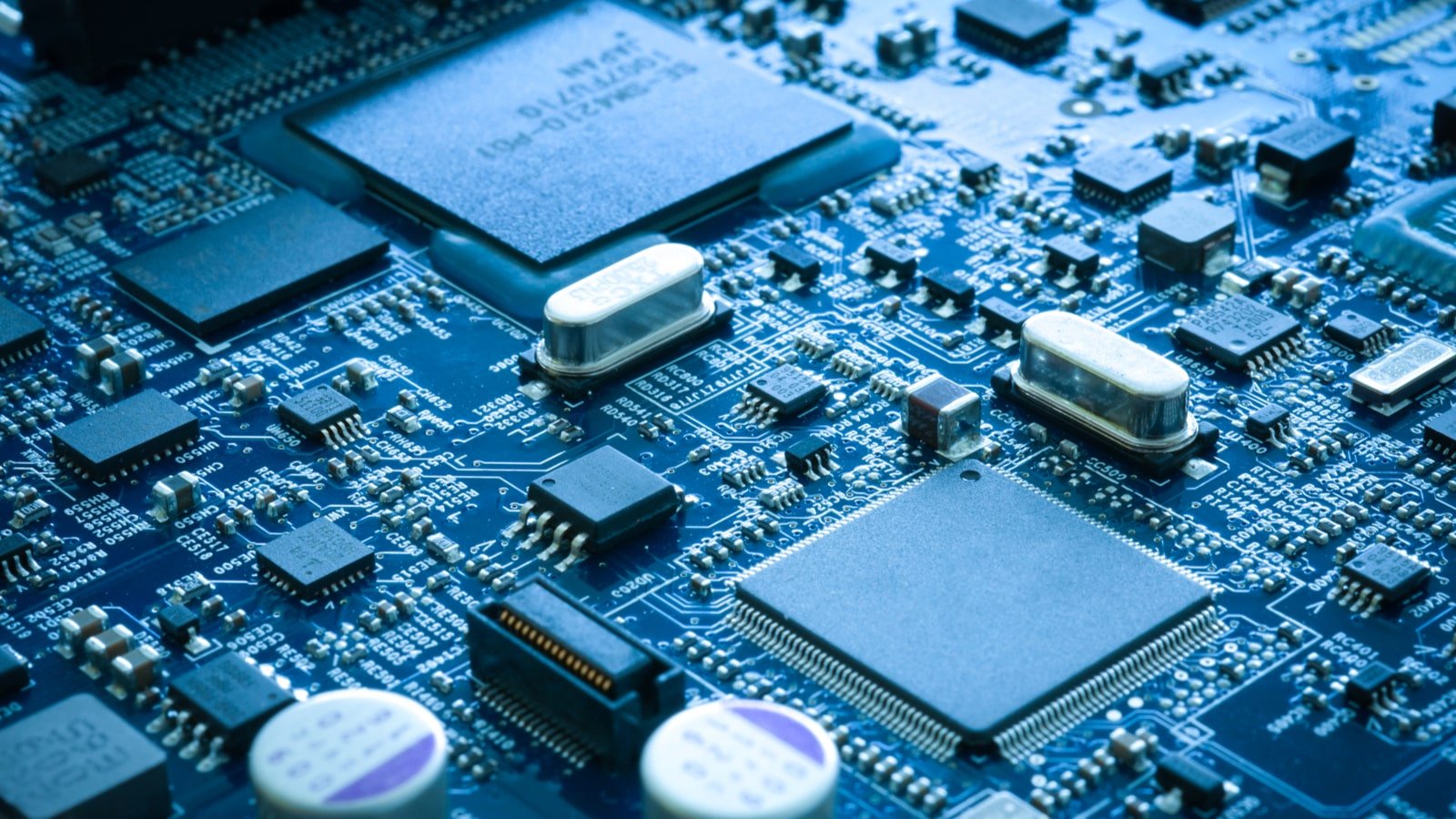 "AI Stocks Racing to Challenge Nvidia's Dominance"