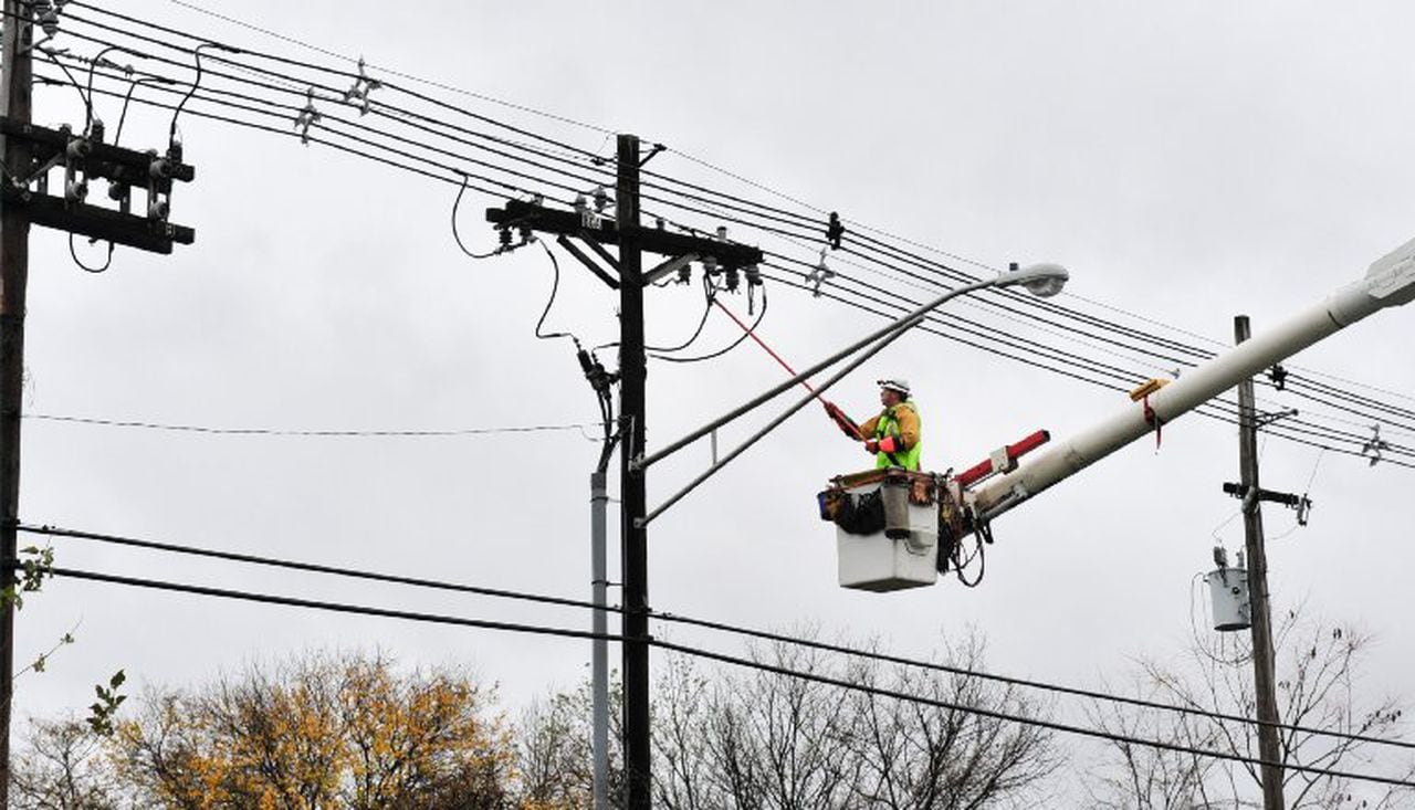 "New Jersey Braces for Severe Storm: Power Outages, Flooding, and School Delays Expected"