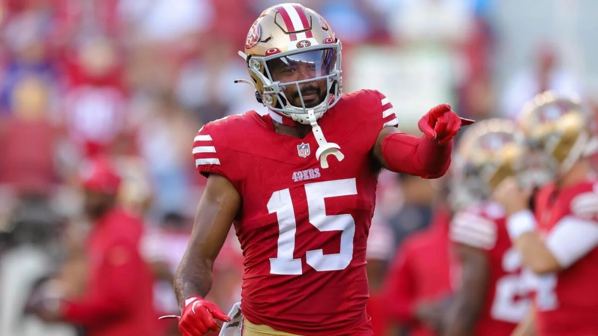 Fantasy Football Week 12: Must-Starts, Sleepers, and Key Stats