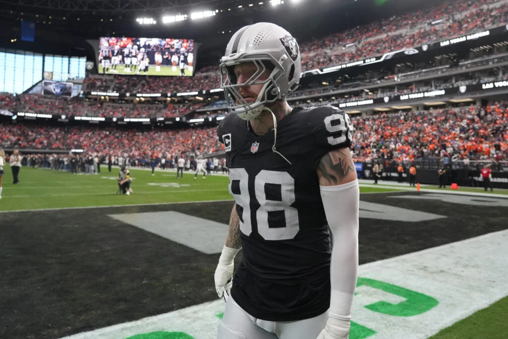 Raiders’ Crosby Trade Price Still High as Teams Hold Back