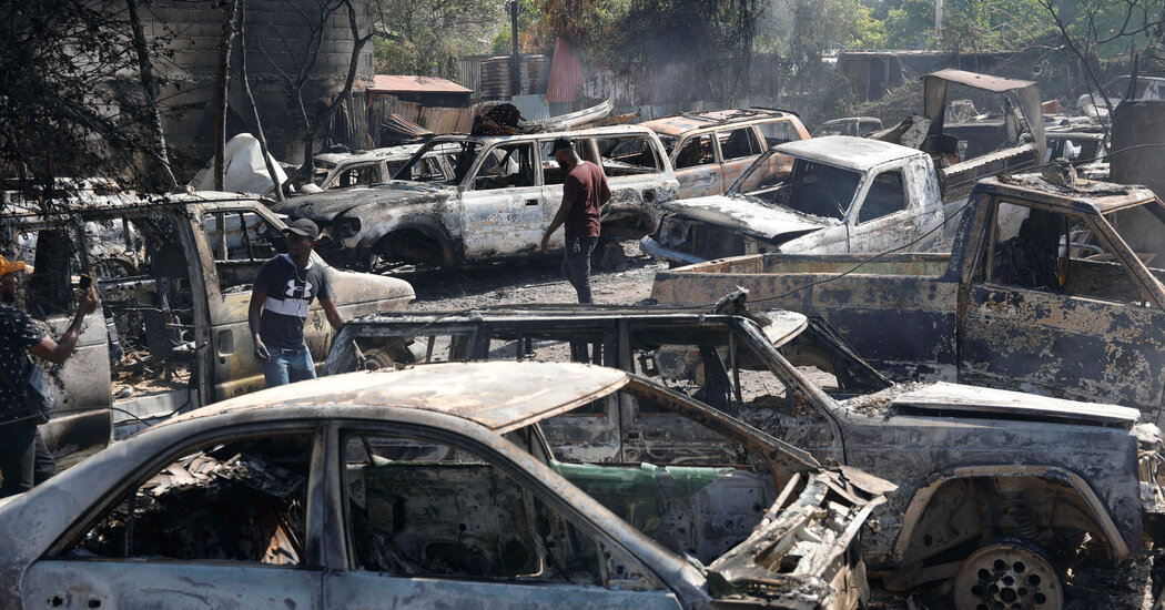 "Resumption of U.S. Deportation Flights to Haiti Amid Ongoing Violence"
