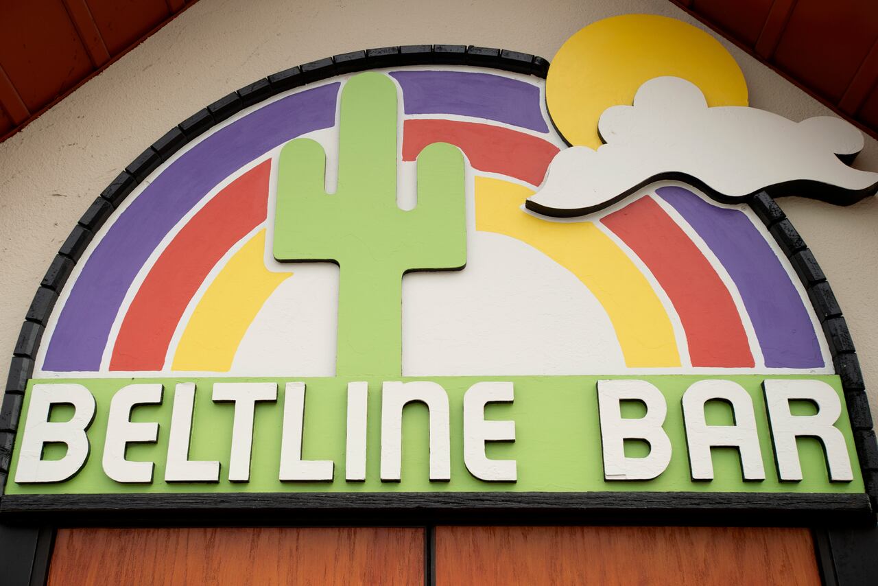 Restaurants Nationwide Rally to Aid Maui Wildfire Victims