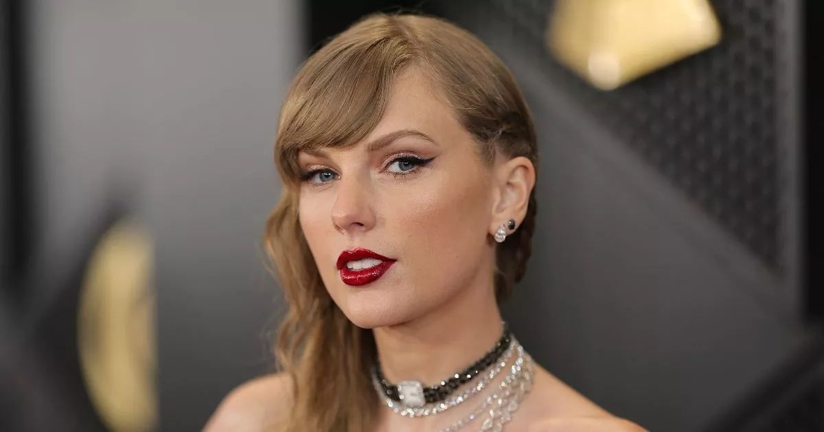 Featured image for Taylor Swift's AMA Absence Sparks Rumors and Speculation